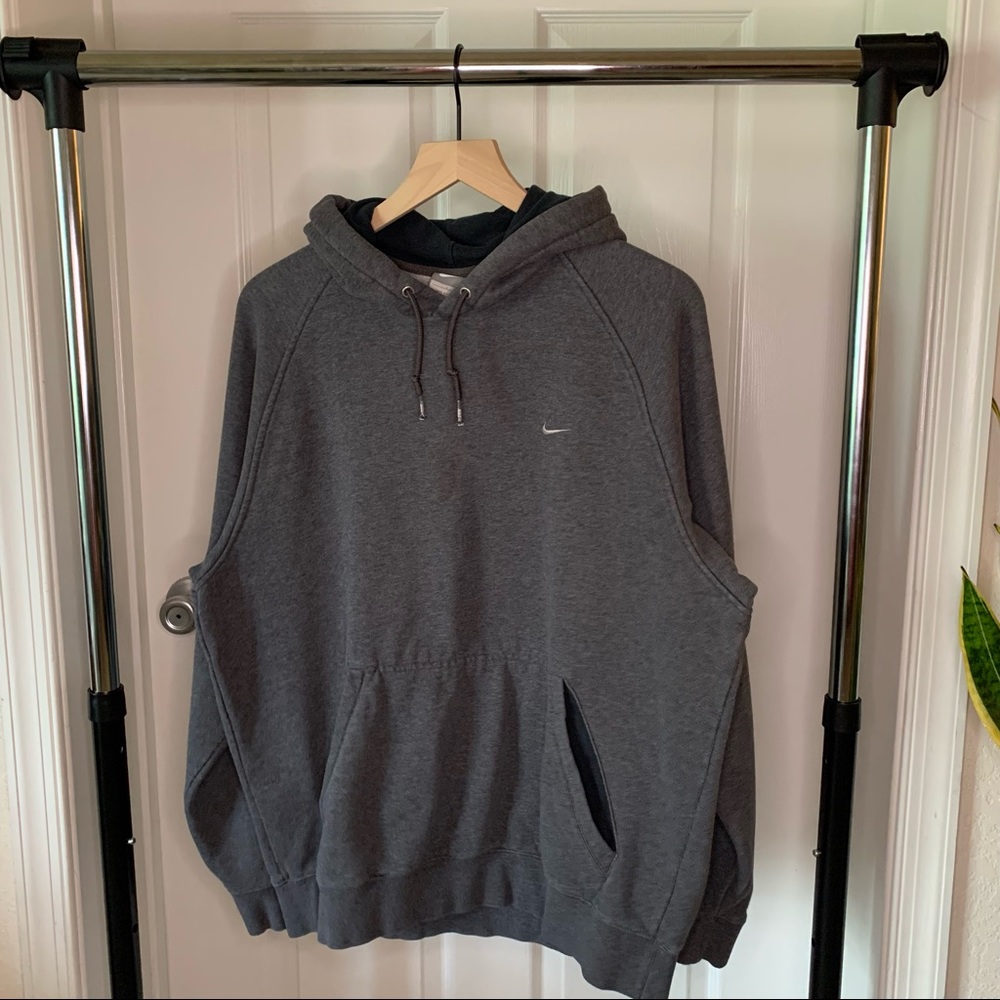 Y2K Nike hoodie- Gray- L